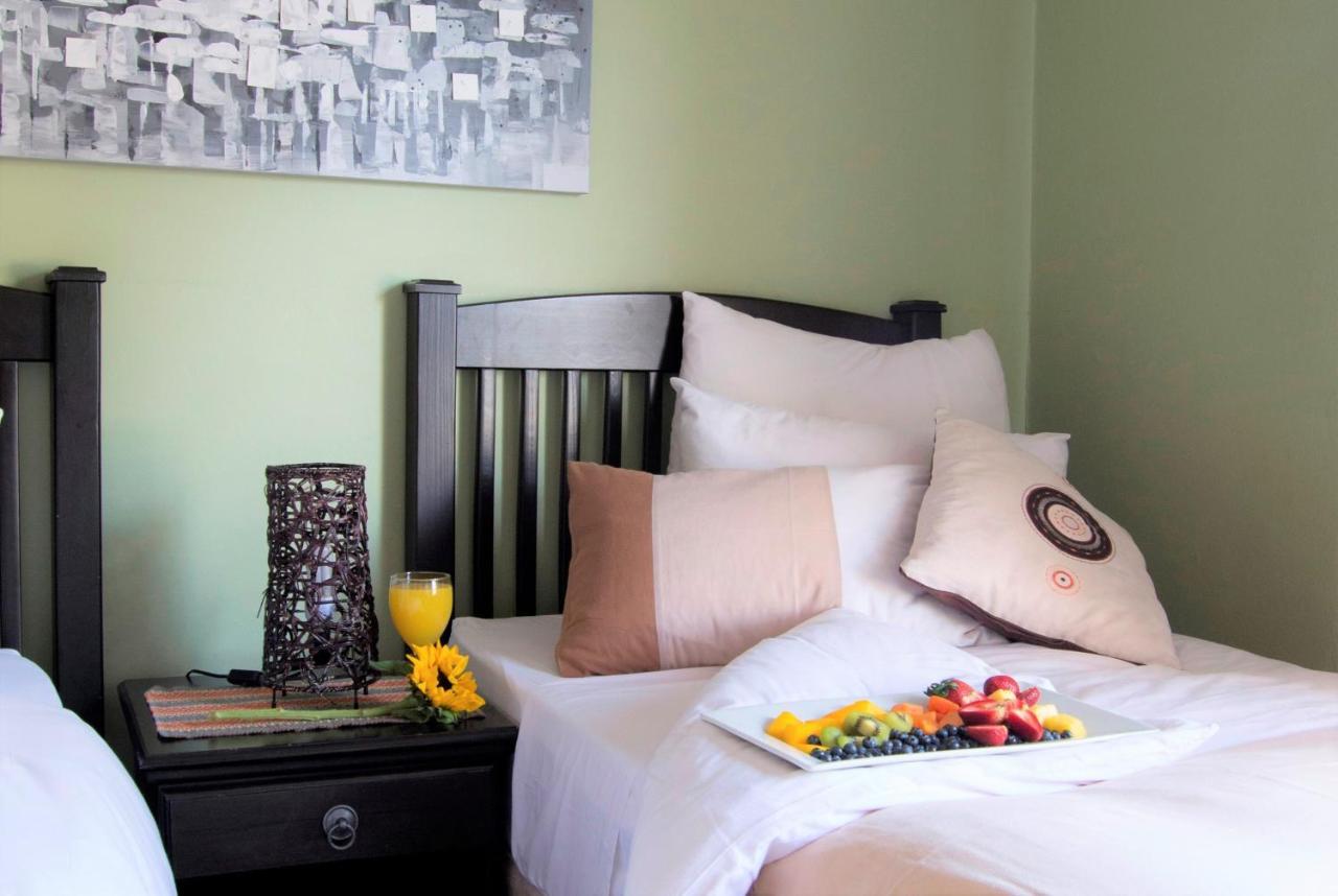 Summer Garden Guest House Benoni Esterno foto
