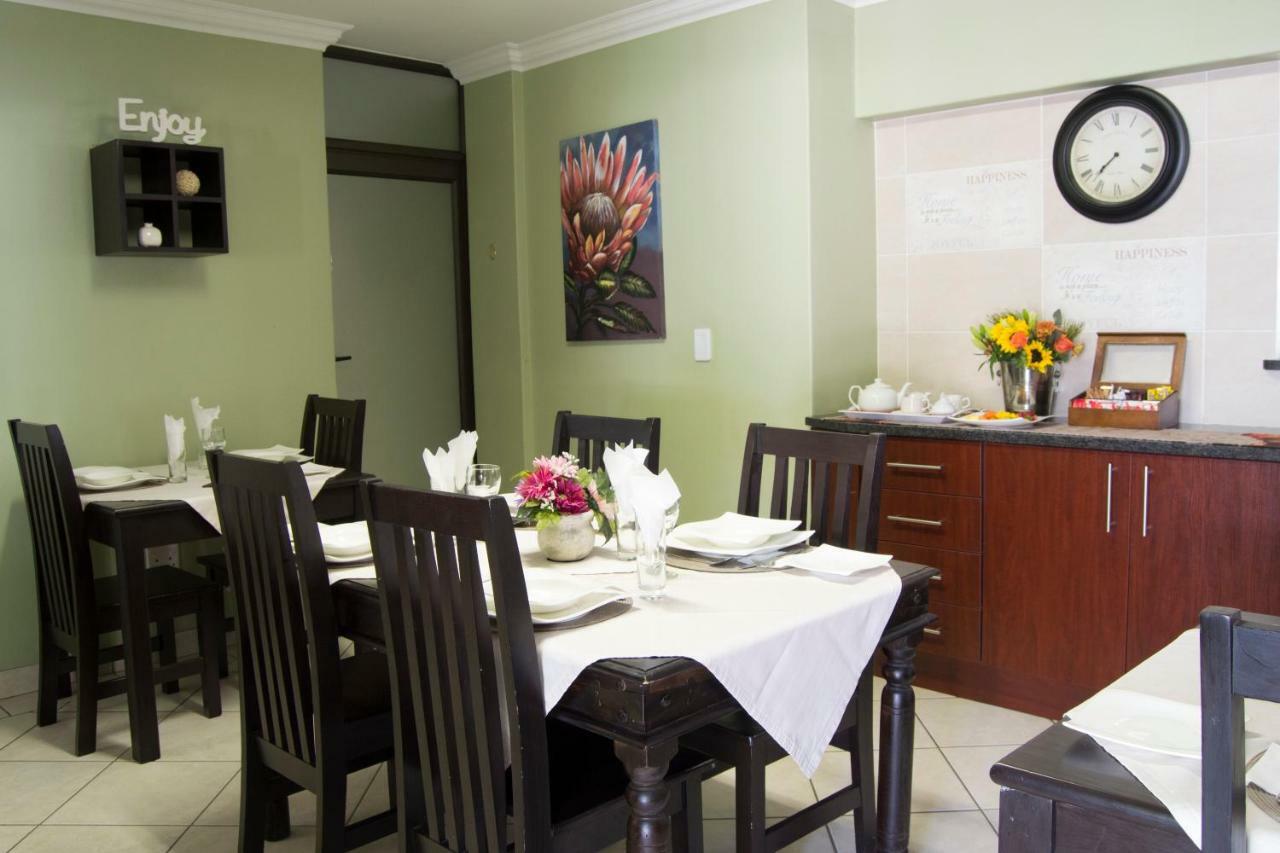 Summer Garden Guest House Benoni Esterno foto
